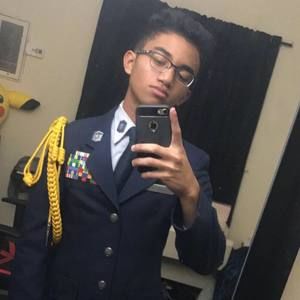 Meet your Posher, Art